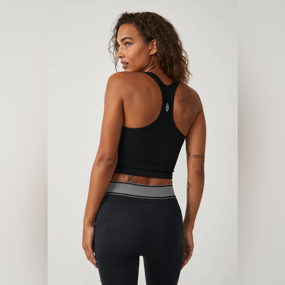 FREE PEOPLE | ✨NEW✨ Free Throw Long Crop Top in Black - Picture 3 of 4